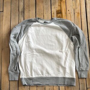 Men's J.Crew Grey and White Sweater